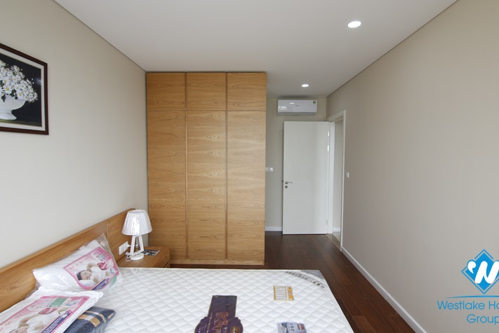 A superb two-bedroom apt in D'Capital, Tran Duy Hung, Cau Giay, Hanoi
